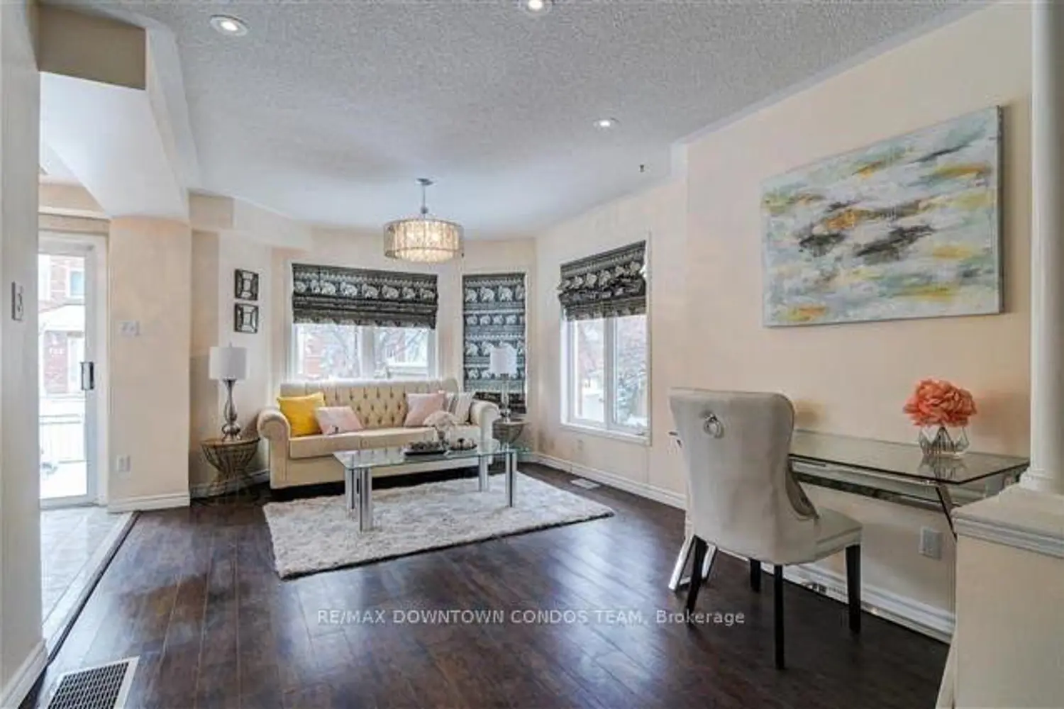 18 Clark Avenue 154 photo 4