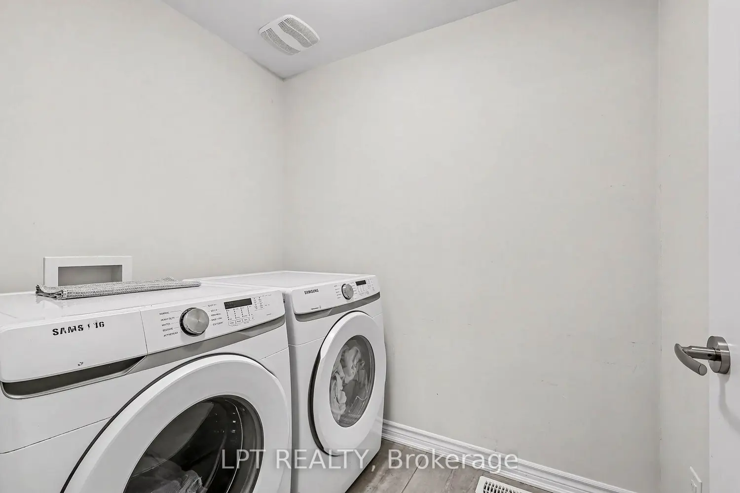 Additional image 7 of 730 Perseus Avenue