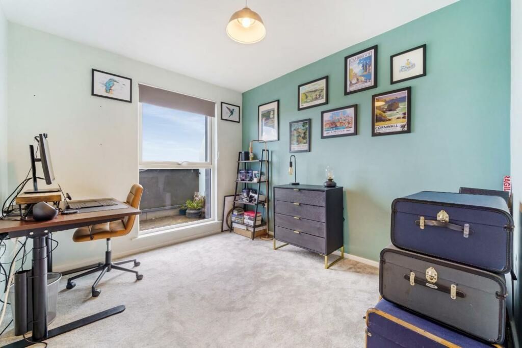 Additional image 8 of 2 bed flat for sale2 Selbourne Avenue, Hounslow TW3