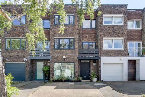North Grove, Highgate, London N6