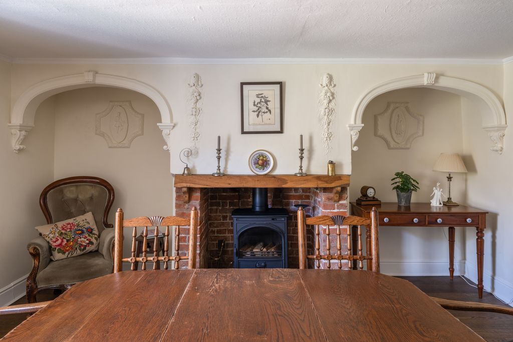 Additional image 14 of 4 bed detached house for saleCottrell Farmhouse, Hayling Island, Hampshire PO11