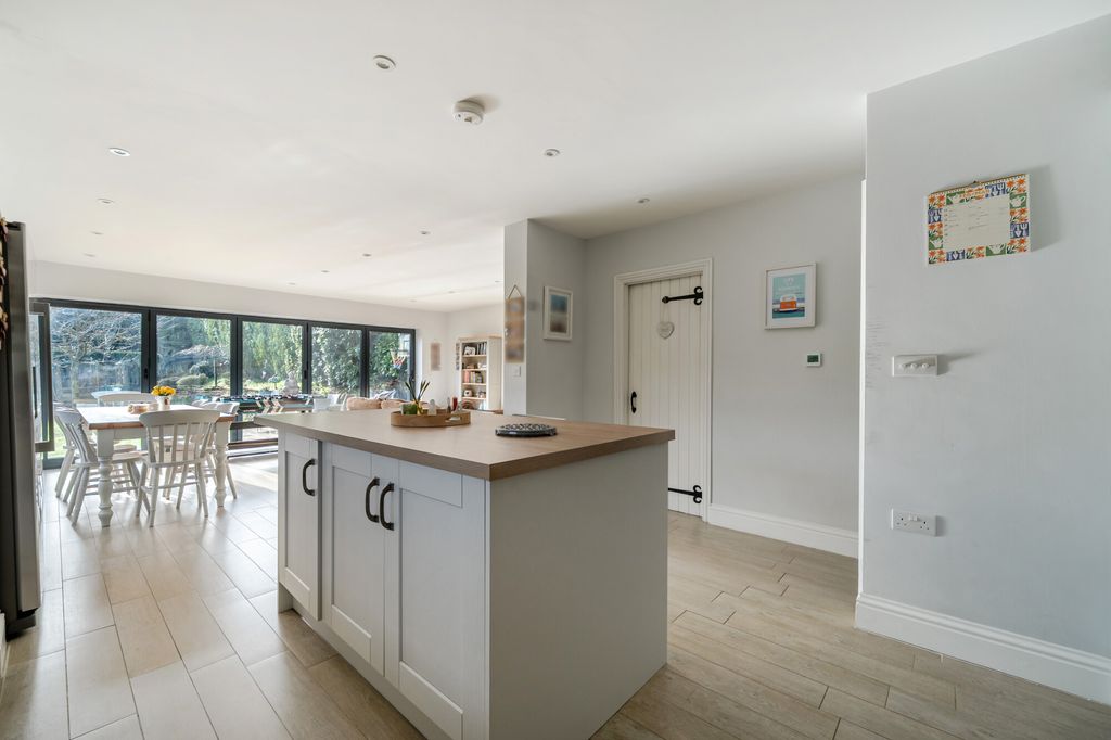 Additional image 4 of 4 bed detached house for saleClovelly Road, Hindhead GU26