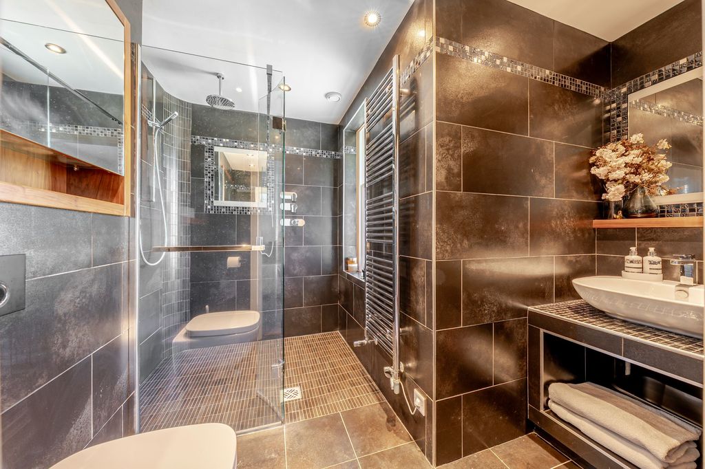 Additional image 42 of 6 bed detached house for saleRutland Drive, Harrogate HG1