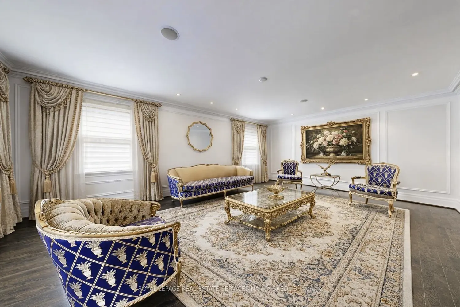 6 Penwood Crescent photo 2