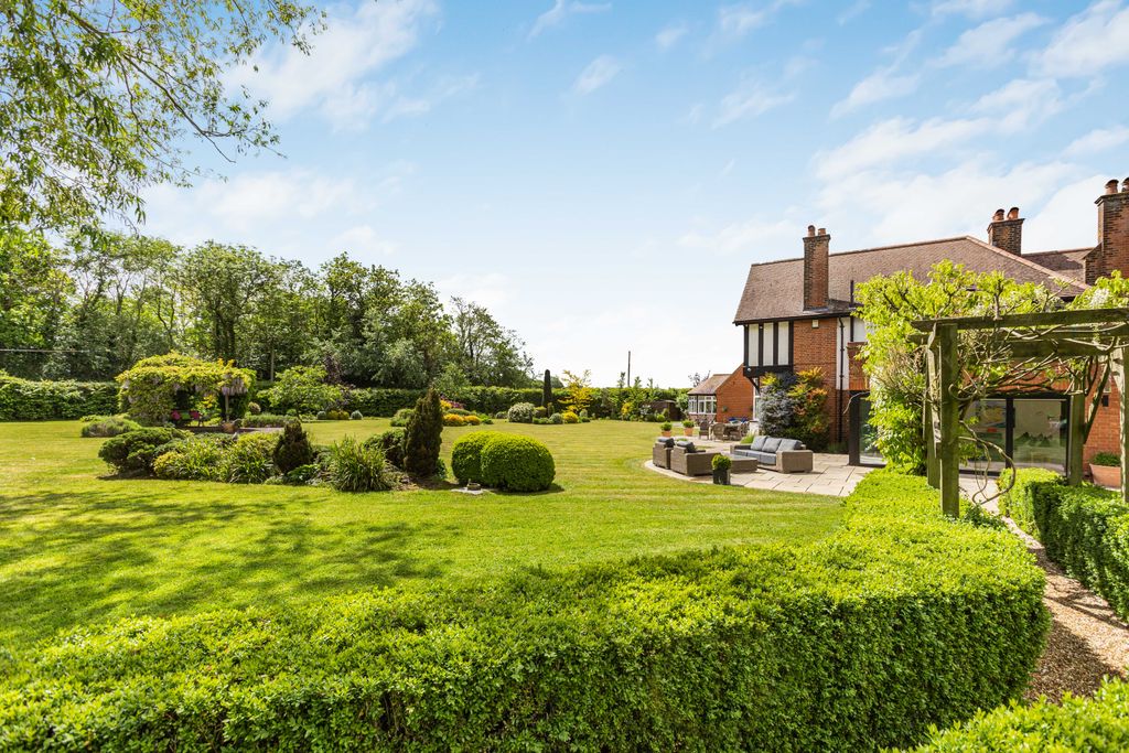 Additional image 40 of 6 bed detached house for saleMangrove Lane, Hertford, Hertfordshire SG13