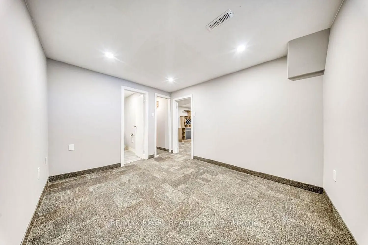 Additional image 15 of 106 Upton Crescent