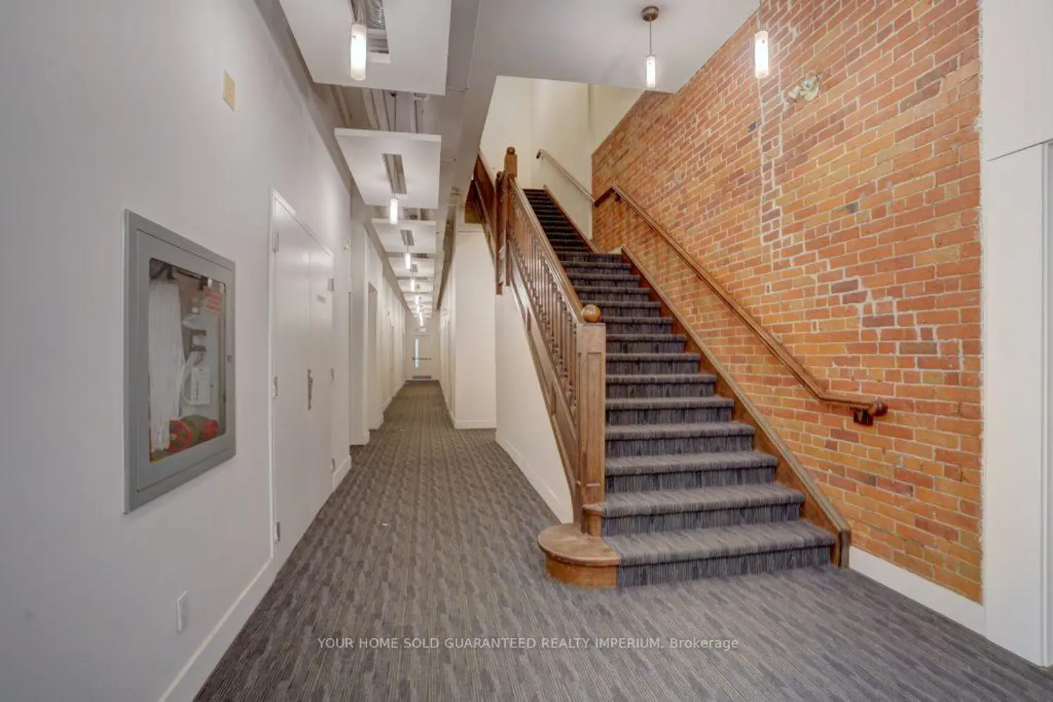 915 King Street 108