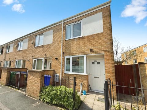 Beckhampton Close, Manchester, Greater Manchester M13