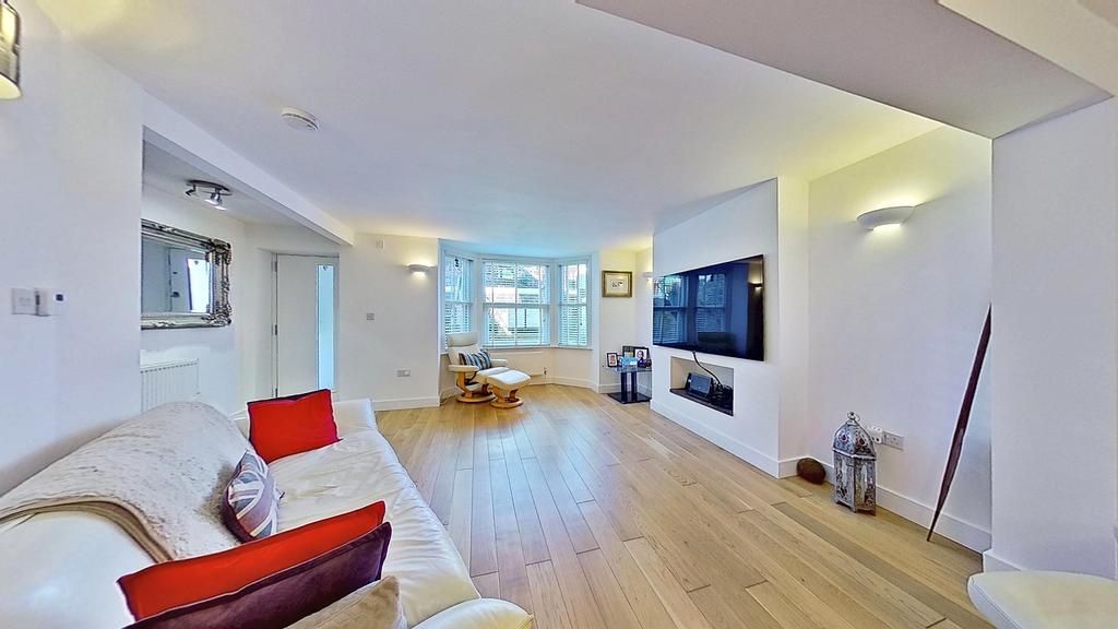 Additional image 3 of 2 bed flat for saleHigh Street, Herne Bay CT6