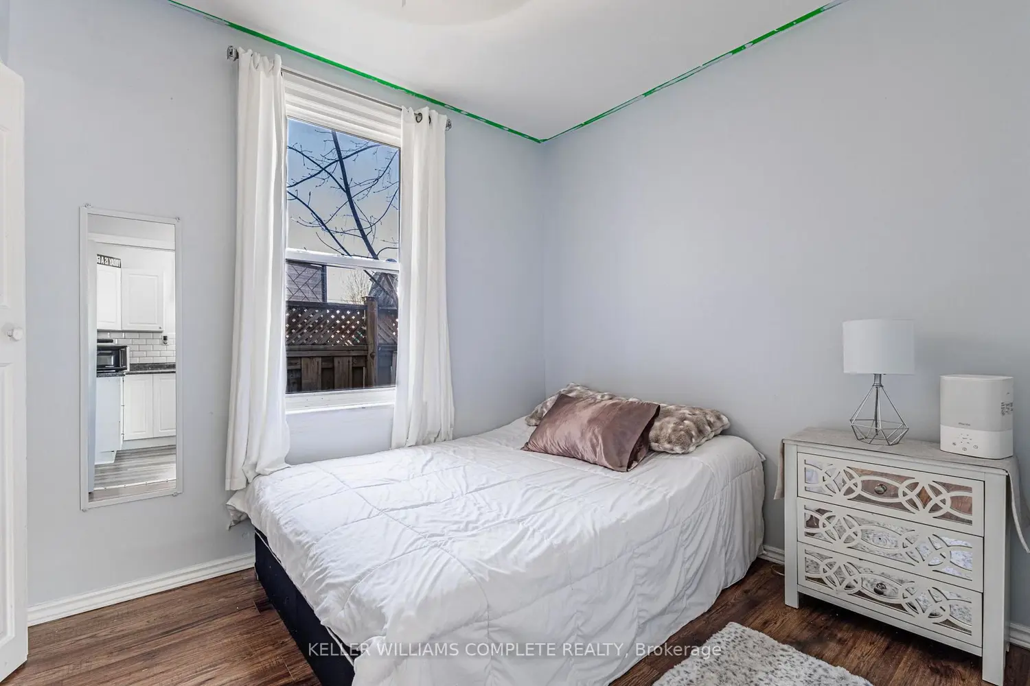 174 Rosslyn Avenue photo 5