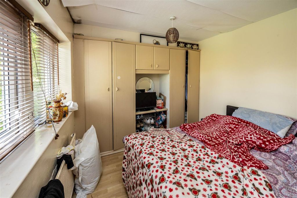 Additional image 18 of 5 bed detached house for saleLanglea Terrace, Hipperholme, Halifax HX3