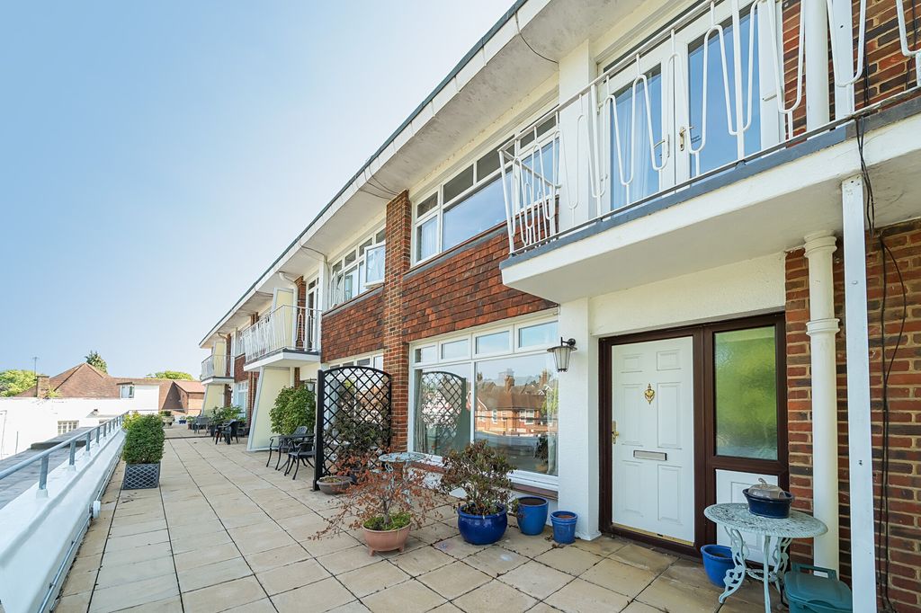 Additional image 10 of 2 bed maisonette for saleChurch Green, Harpenden AL5