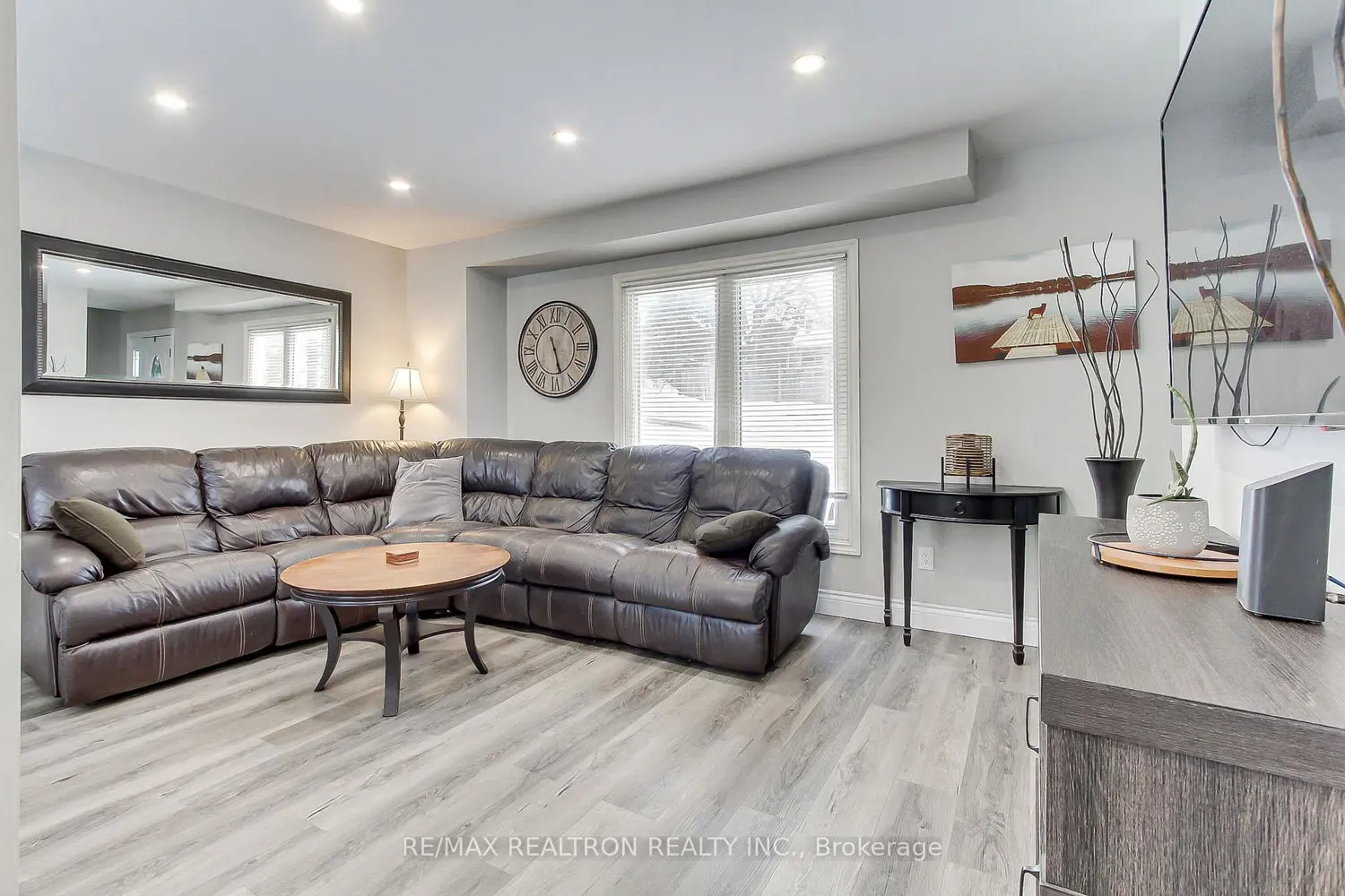 288 Terrace Drive photo 4