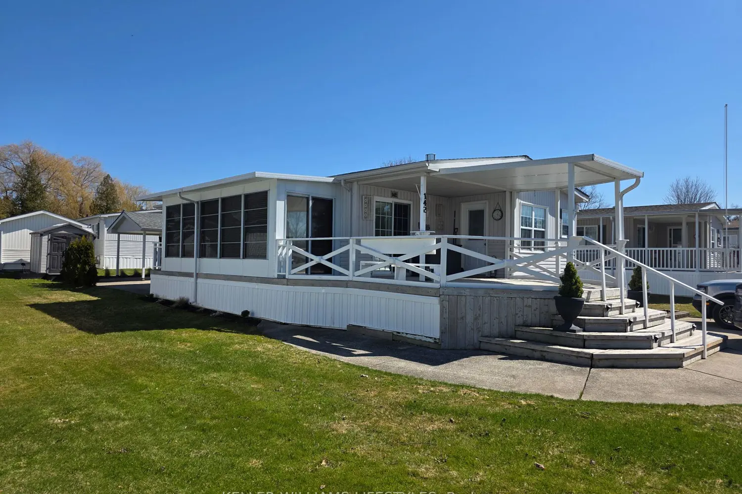 142 Sandbagger Crescent