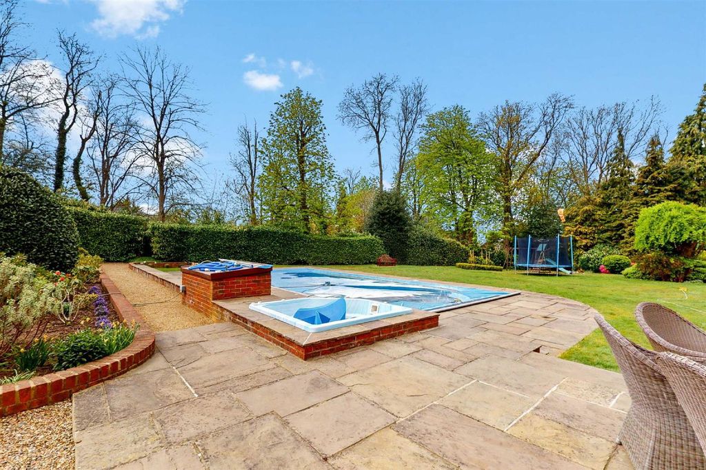 Additional image 21 of 7 bed detached house for saleMount Park Road, Harrow HA1