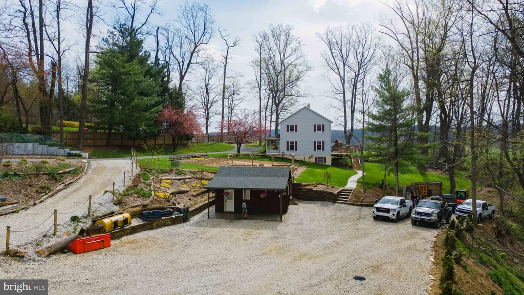 339 Churchtown Road, Narvon, PA 17555