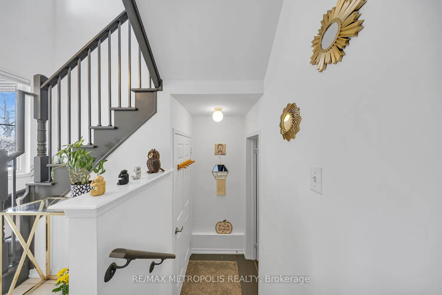 118 Cauthers Crescent photo 4