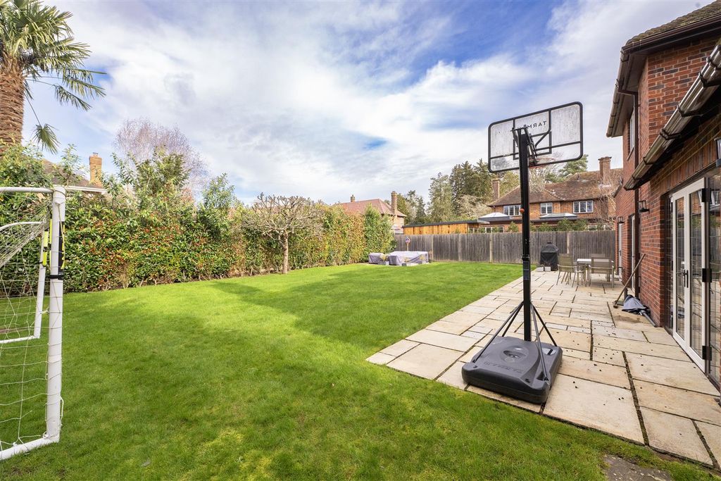 Additional image 11 of 4 bed detached house for saleHigh Elms, Harpenden AL5