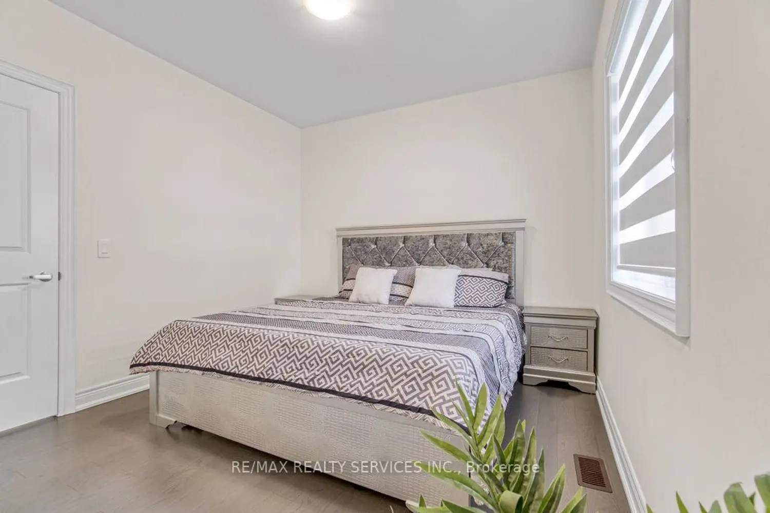 Additional image 15 of 1252 Queens Plate Road