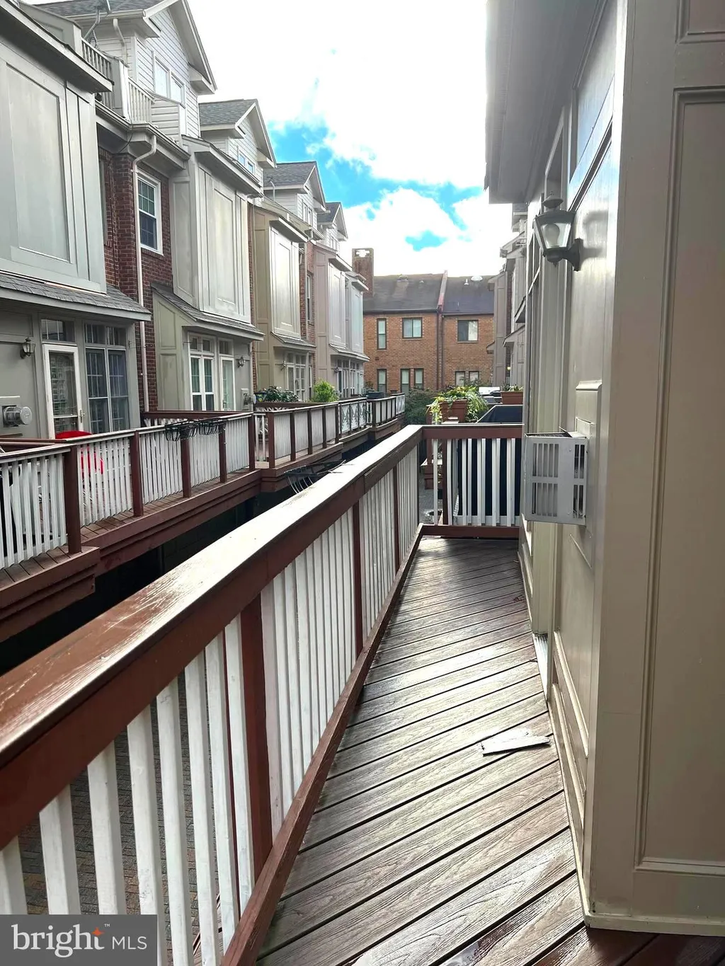 729 N Vermont Street, Arlington, VA 22203