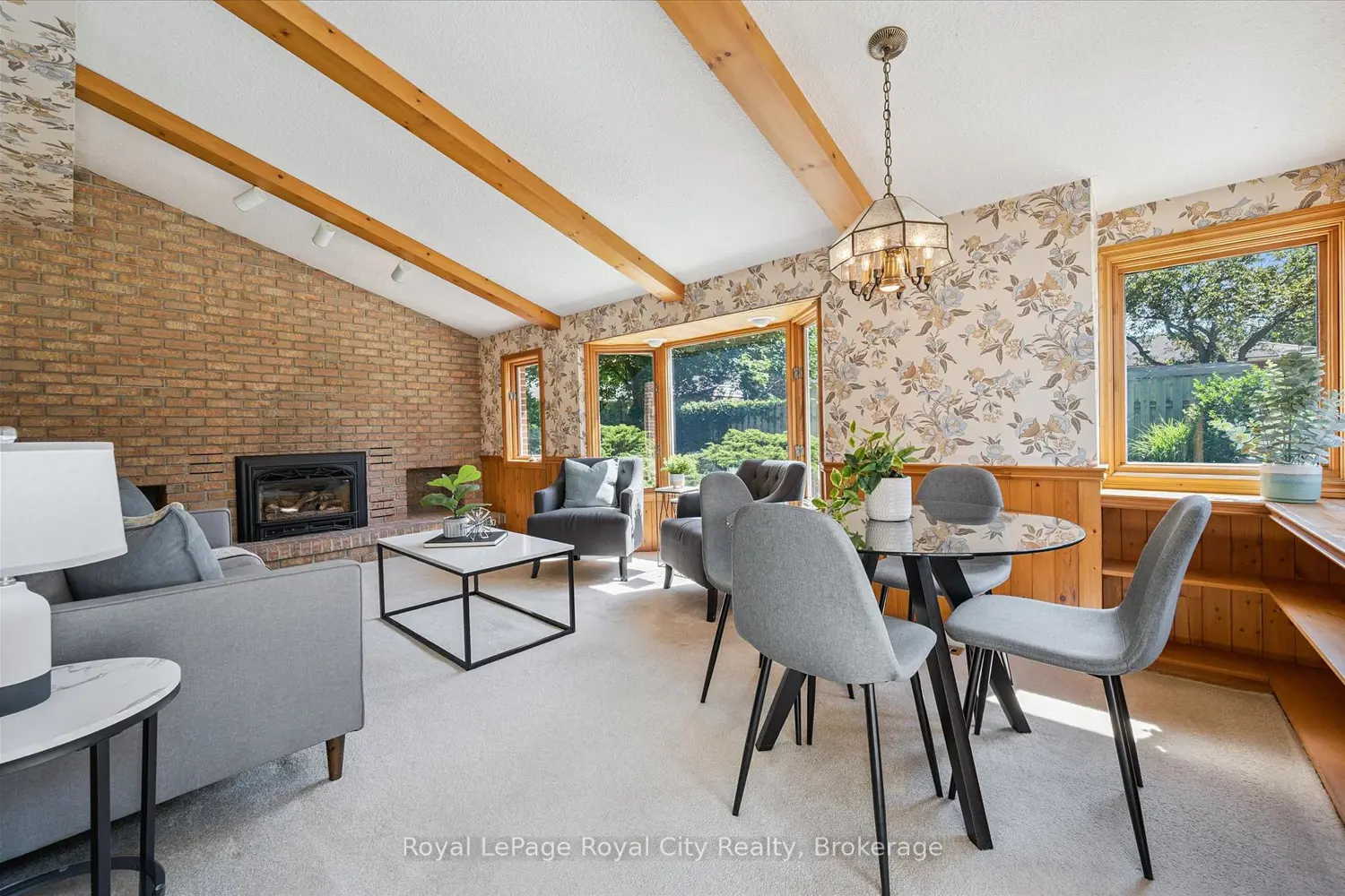 67 Woodside Road photo 5