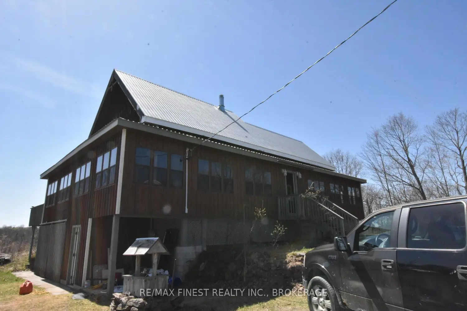 1146 Fourth Lake Road photo 2