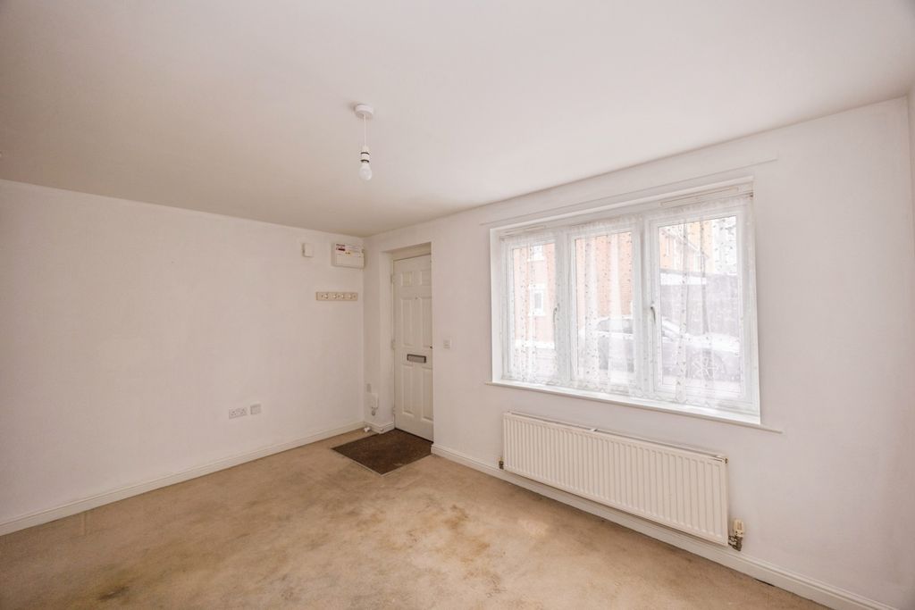 Additional image 2 of 1 bed flat for saleLittle Hackets, Havant, Hampshire PO9