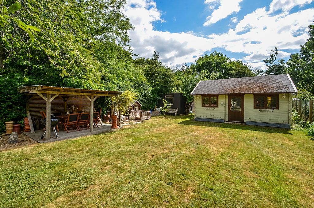 Additional image 15 of 4 bed detached house for saleHayling Island, Hampshire PO11