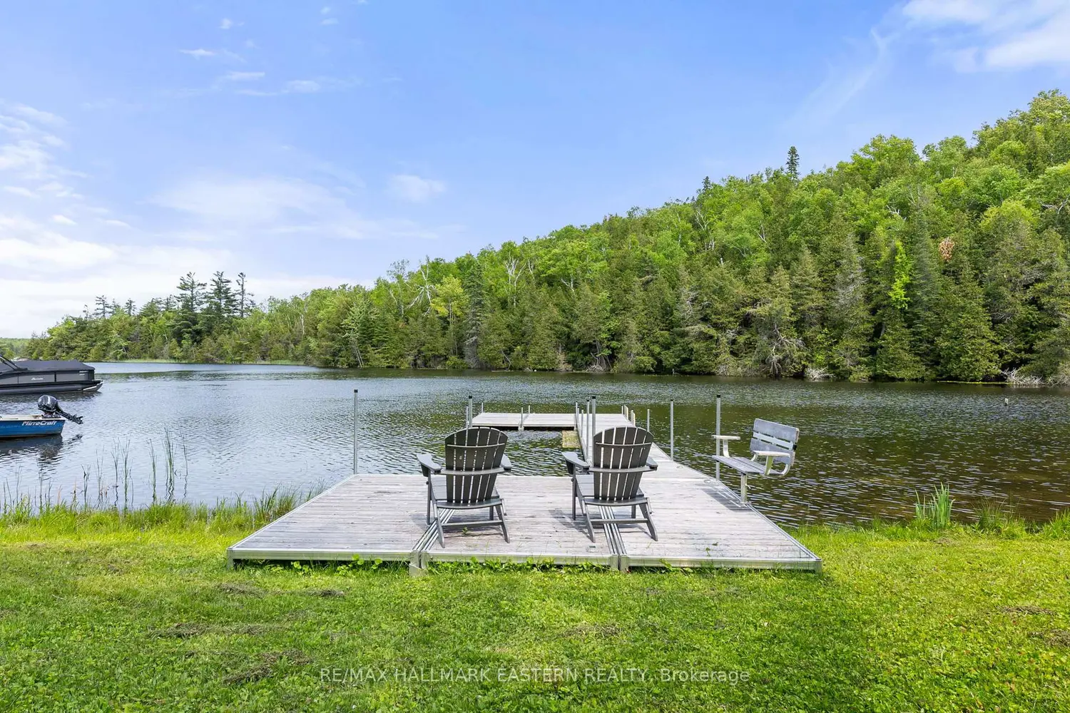 68 Irwin Drive photo 2