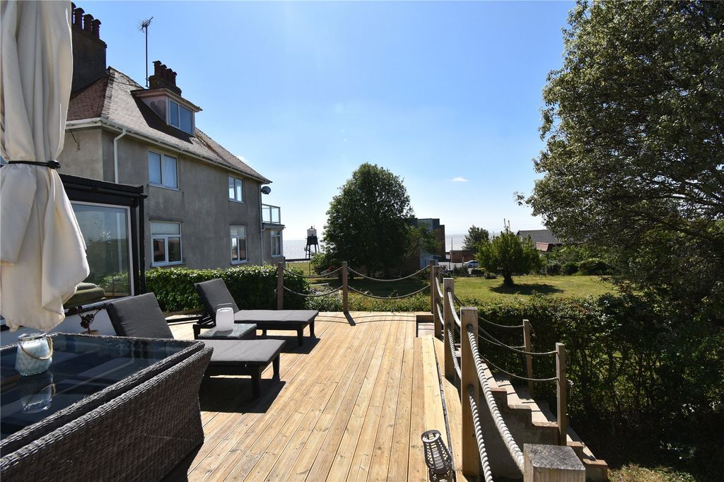 Additional image 20 of 4 bed detached house for saleSt. Georges Avenue, Harwich, Essex CO12