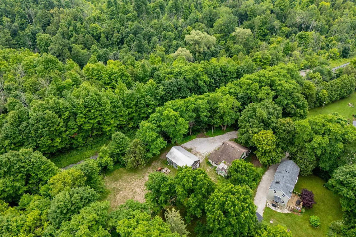 12363 Elizabeth Street photo 2