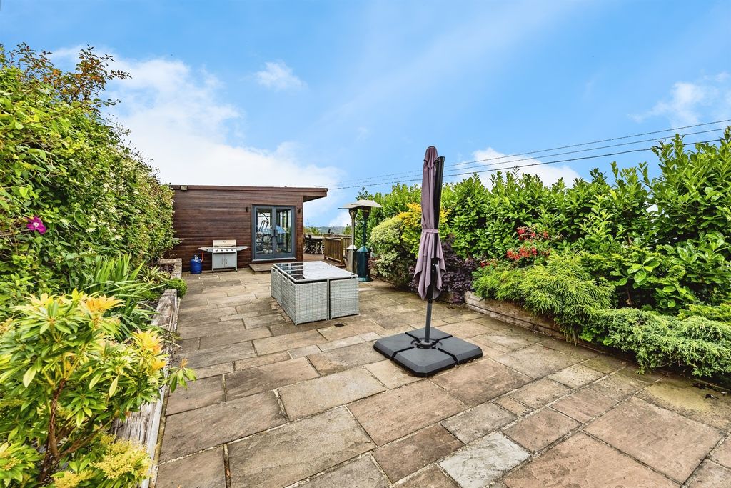 Additional image 25 of 4 bed detached house for salePule Hill, Boothtown, Halifax HX3