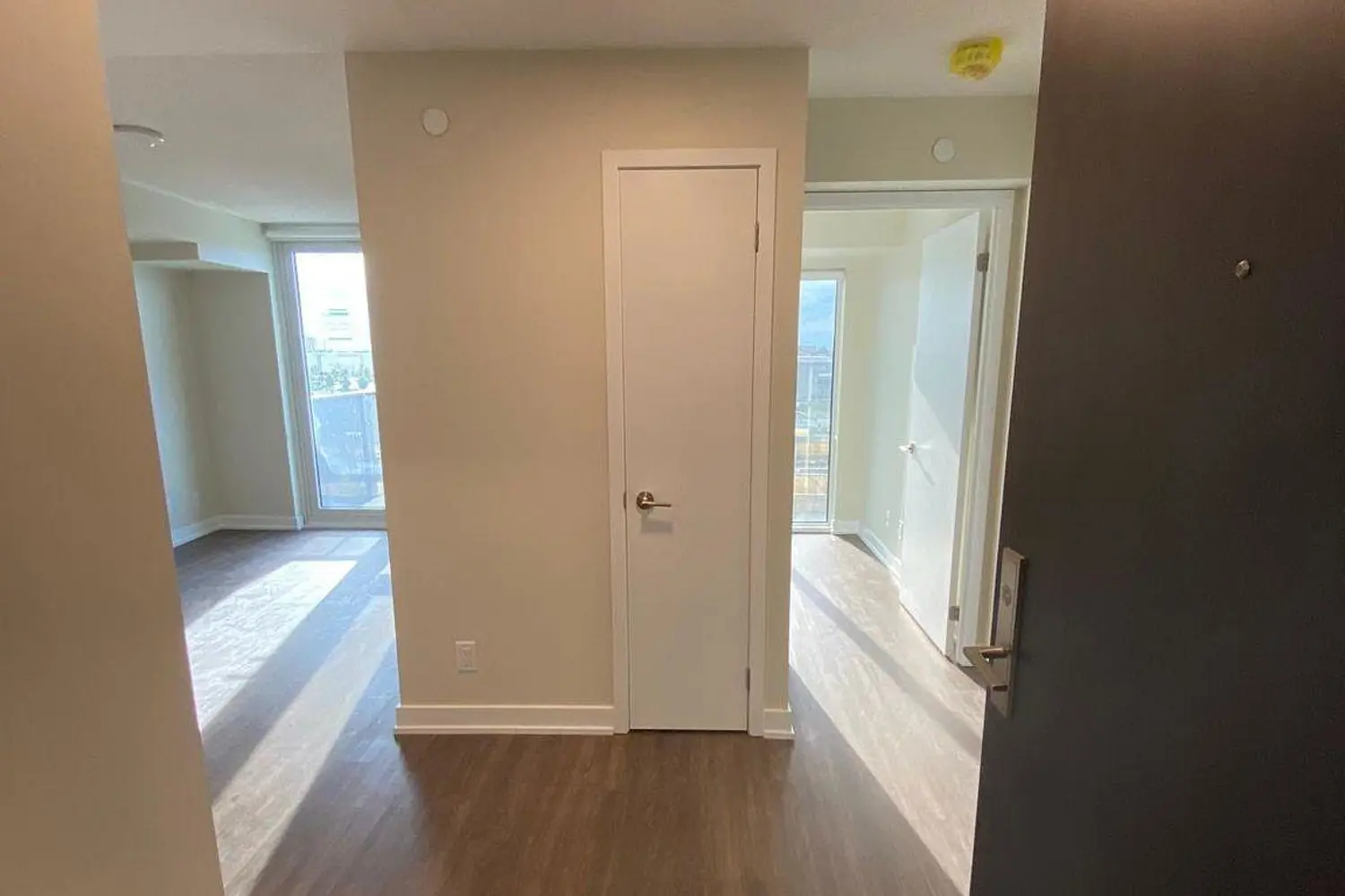 Additional image 3 of 38 Monte Kwinter Court 515
