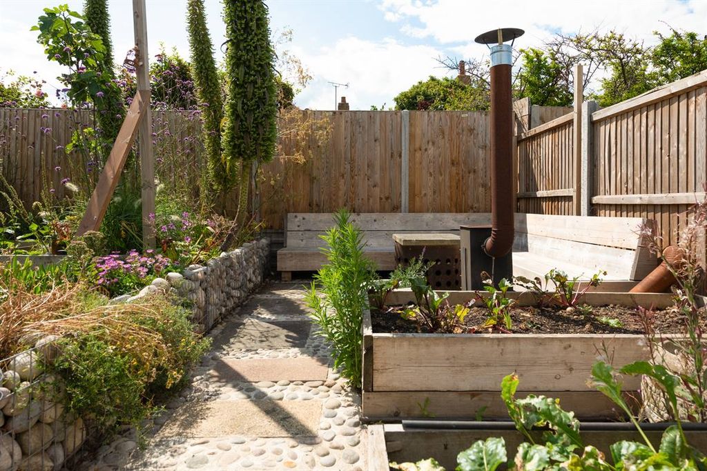 Additional image 23 of 3 bed detached bungalow for saleCentral Avenue, Herne Bay CT6