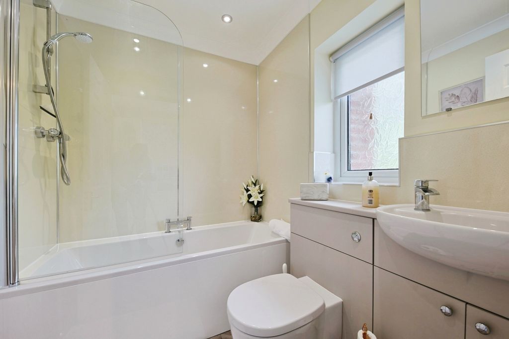 Additional image 17 of 4 bed detached house for saleJenny Brough Lane, Hessle HU13