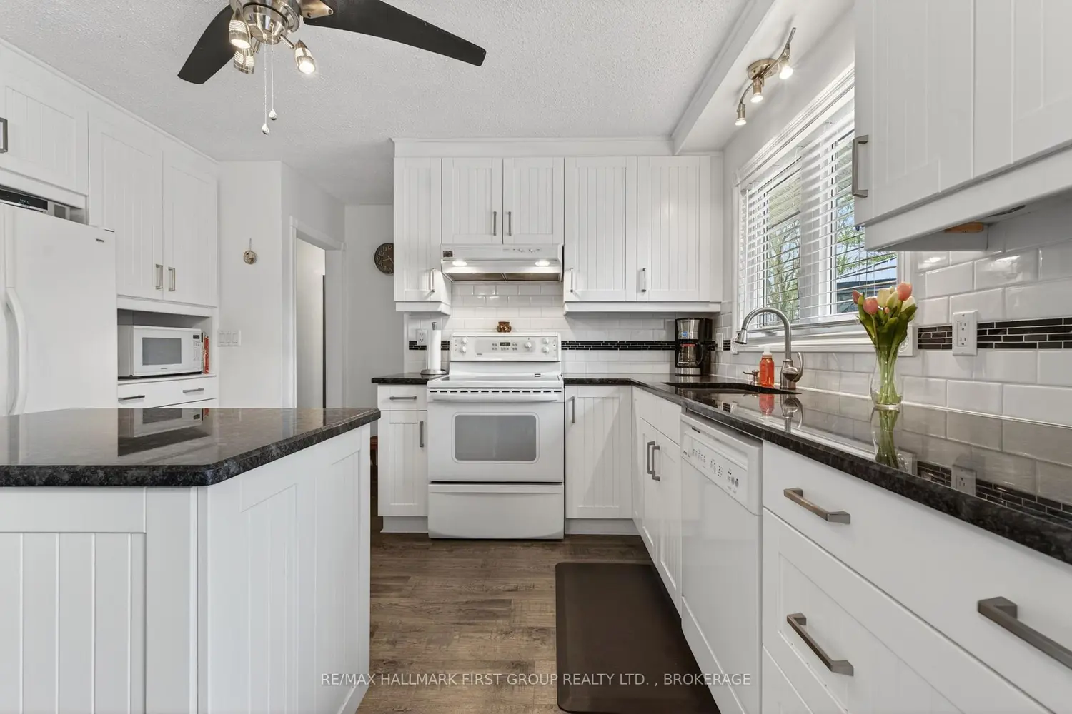 1213 Brass Drive photo 3