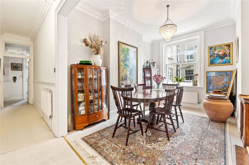 Additional image 11 of 4 bed flat for saleThe Drive, Hove, East Sussex BN3