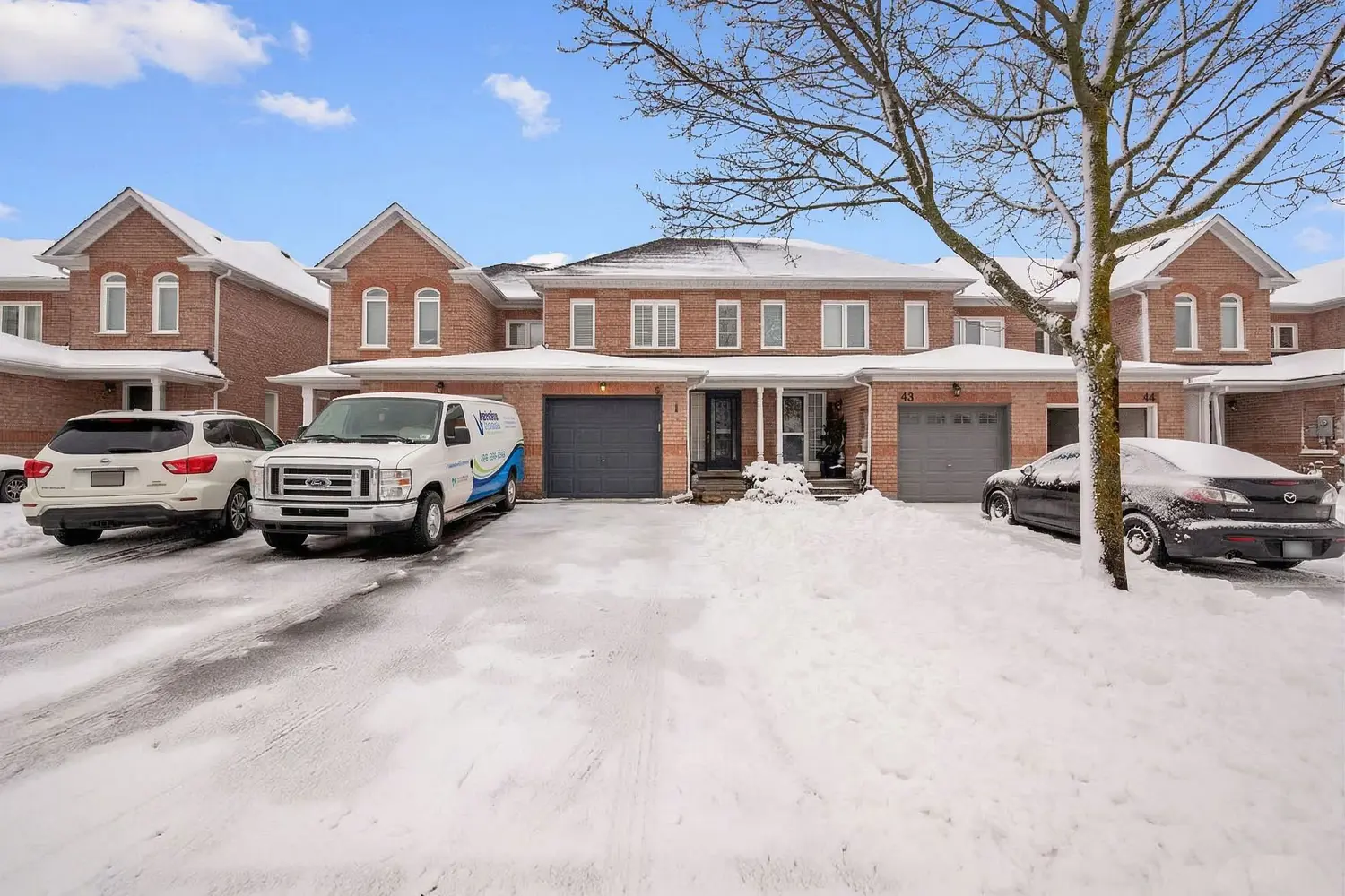 81 Parktree Drive photo 2