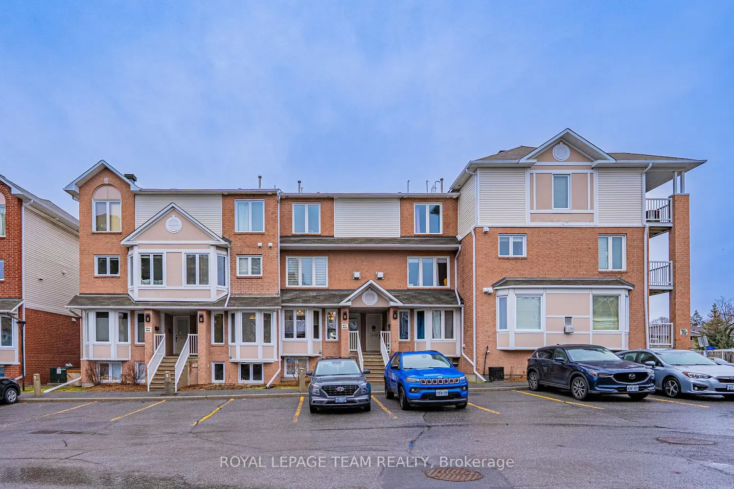 1615 Locksley Lane photo 3