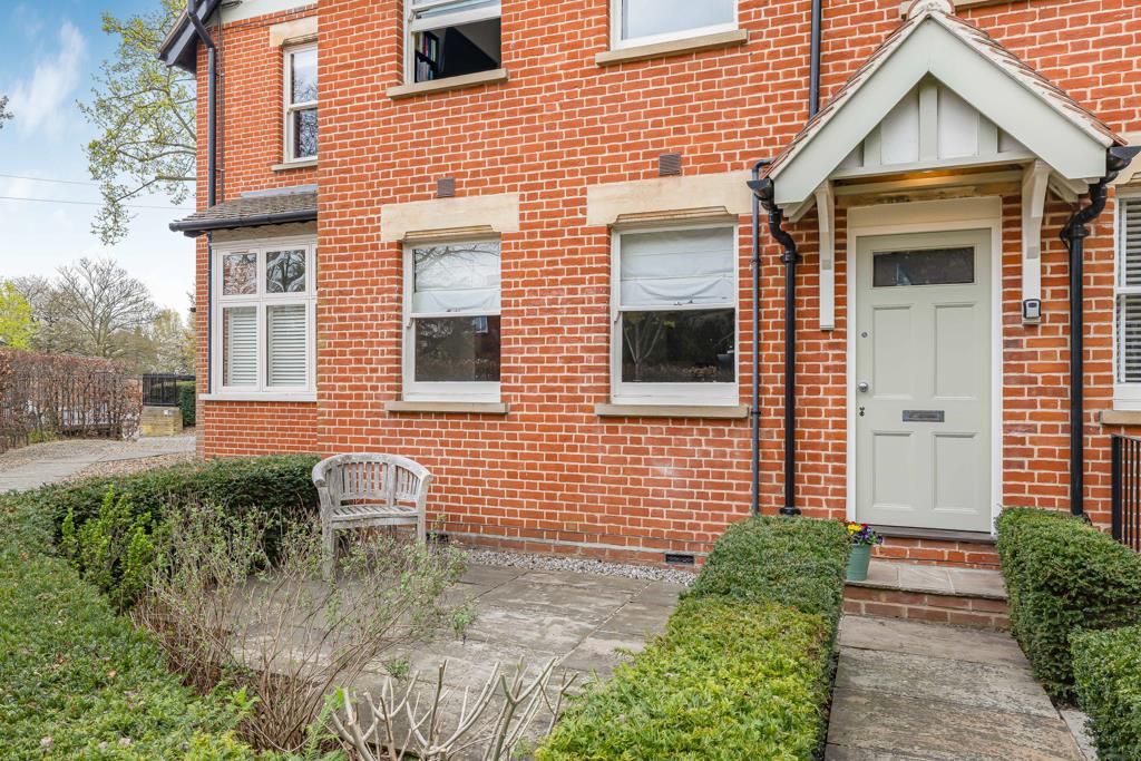 Additional image 14 of 2 bed flat for sale43 North Road, Hertford SG14