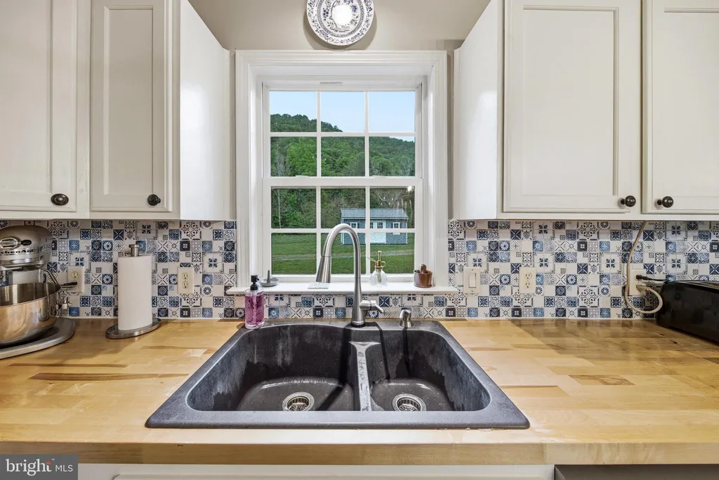 Additional image 11 of 2645 Dry Run Road, Luray, VA 22835
