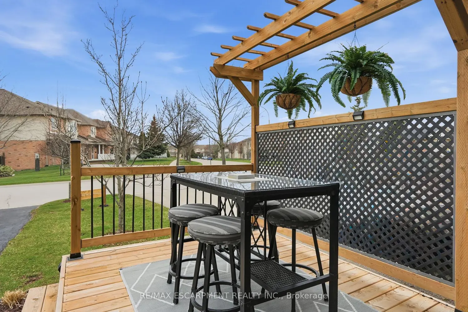 14 Kenyon Crescent photo 3