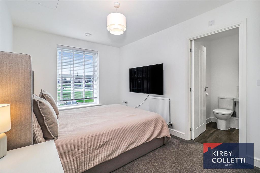 Additional image 9 of 2 bed flat for saleSchofield Way, Hoddesdon EN11