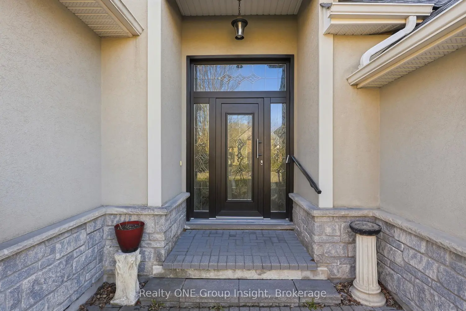14 Fisher Drive photo 2