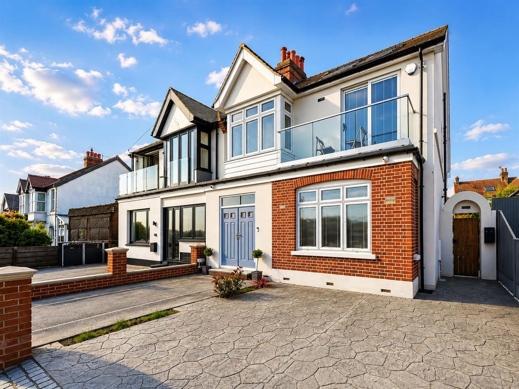 Additional image 53 of 5 bed property for saleBeacon Hill, Herne Bay CT6