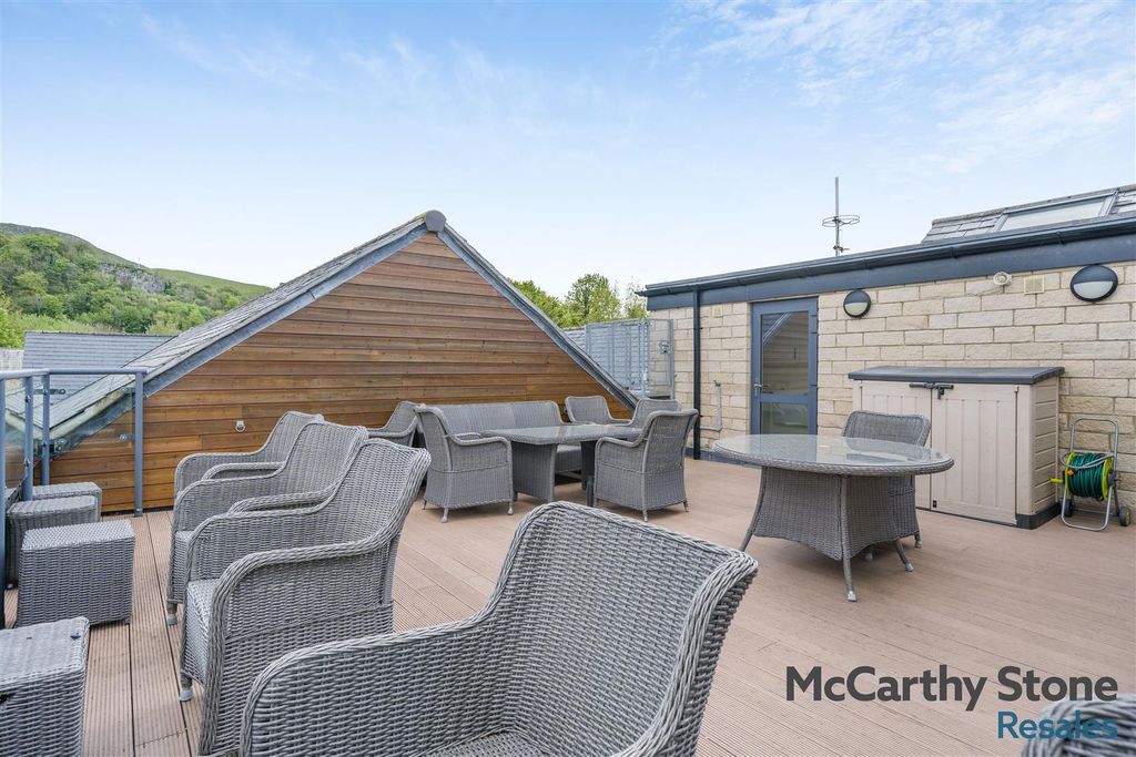 Additional image 36 of 2 bed flat for saleThe Wickets, Kirkgate, Settle BD24