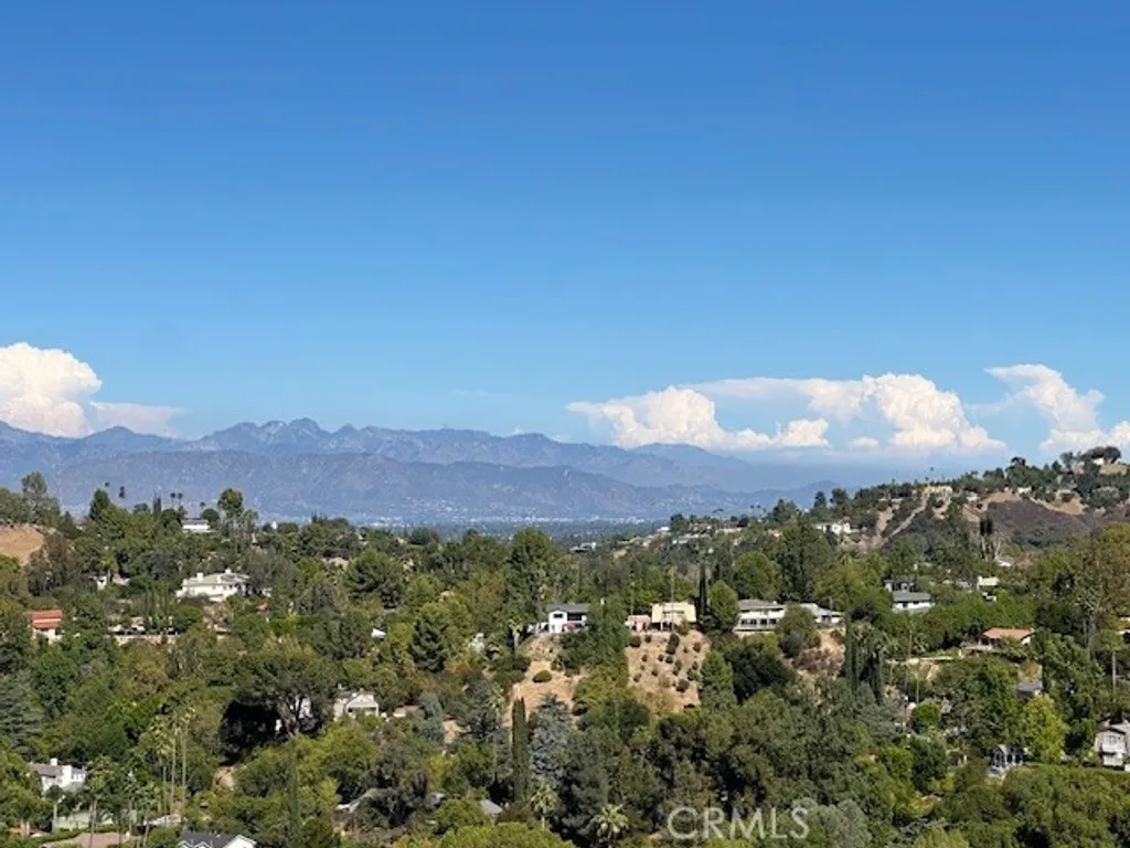 4631 Caritina, Tarzana, CA 91356