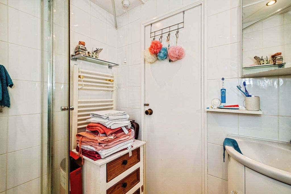 Additional image 16 of 1 bed property for saleCountryside Farm Park, Church Lane, Upper Beeding, West Sussex BN44