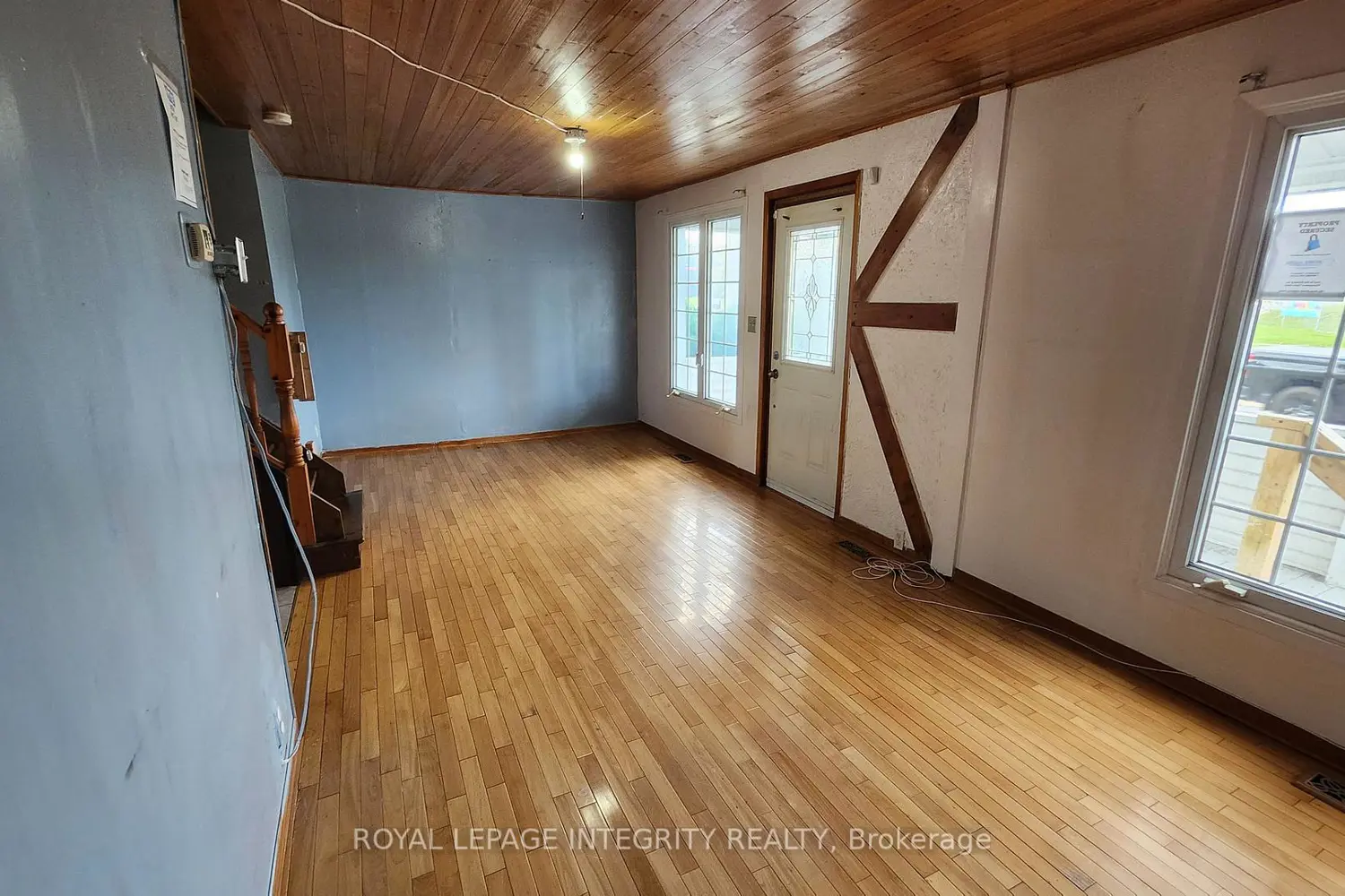 360 Ninth Street photo 2