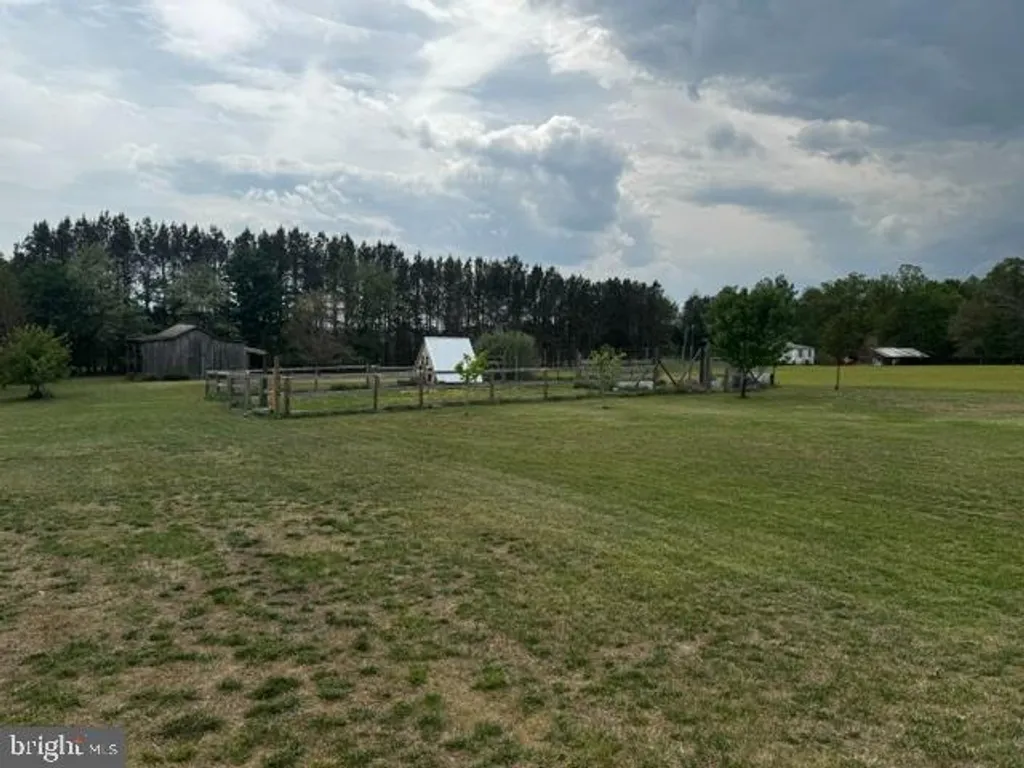 90 Jeep Lane, Elkton, VA 22827